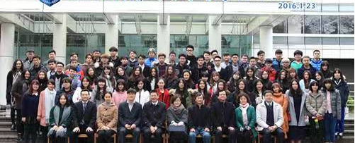 广外国际学院2015级学生结业合影